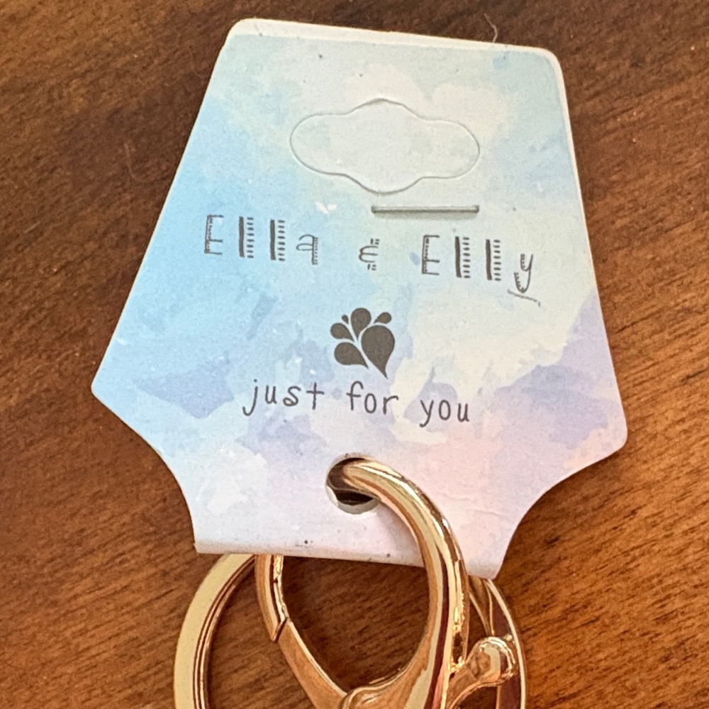 Gold and Pink Elephant Keychain - Picture 2 of 3